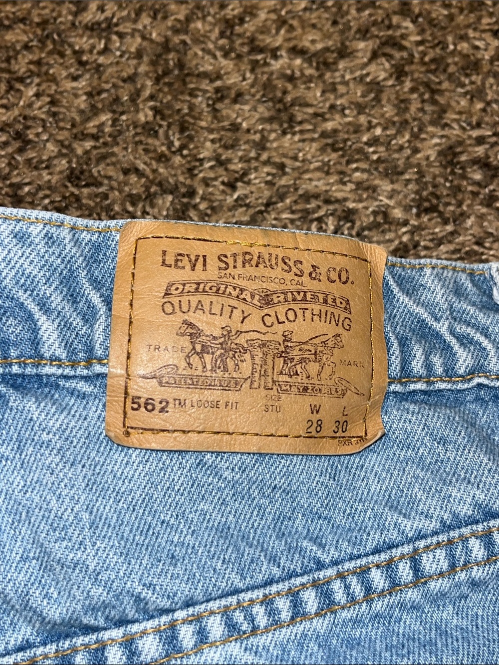 90’s Vintage Levi's 562 Student - Light Blue Student- Loose Jeans. Orange tab! - Picture 4 of 5